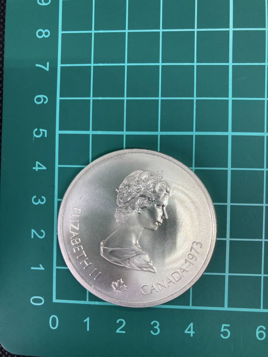 極美品 1976 エリザベスⅡ モントリオールオリンピック 超大型銀貨 10ドル カナダ モントリオールオリンピック 1976年 10ドル銀貨