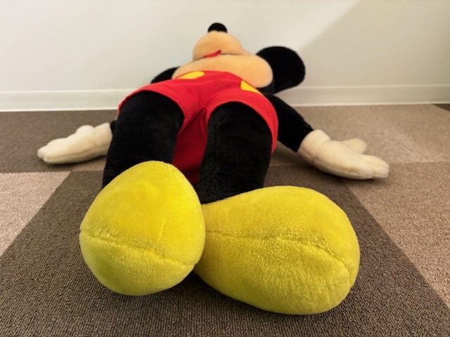 N42194D* Disney Mickey Mouse очень большой мягкая игрушка Tokyo Disney Land общая длина примерно 70cm BIG большой Disney TDL