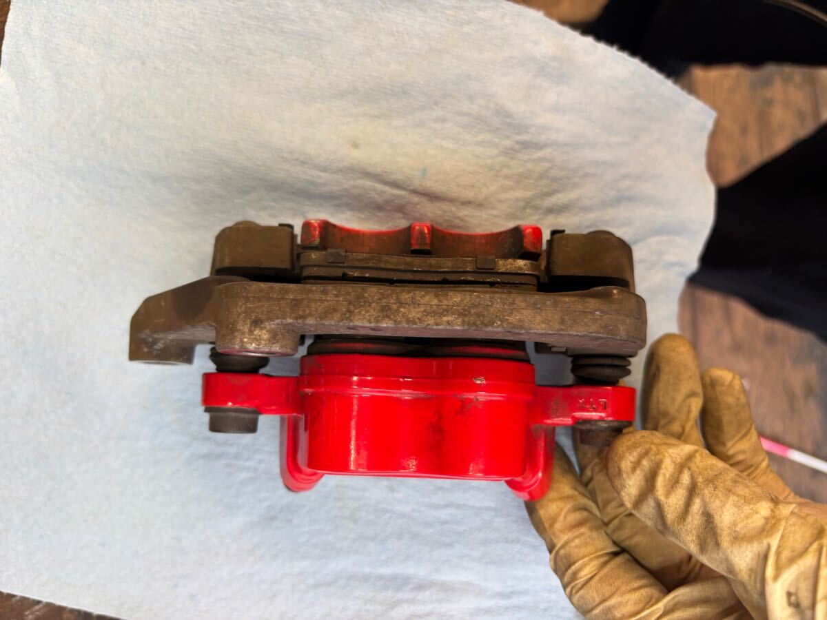 ヤマハ　純正　臺(tái)灣　5期 シグナス　ブレーキキャリパー　固著無(wú)し　SE461 SE44