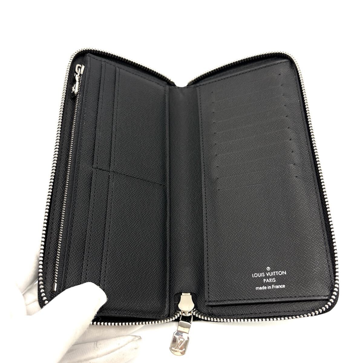 【Louis Vuitton】ルイヴィトン★long wallet★長財布★ブラック 現行◇RFID◇LOUIS VUITTON ルイヴィトン ジッピーヴェル