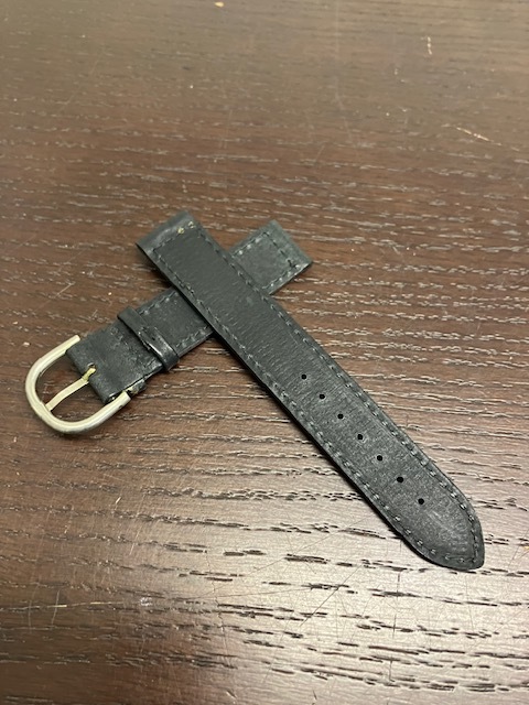 本革(カーフ)ベルト【ラグ巾18mm・ブラック・剣先尖型】_画像2