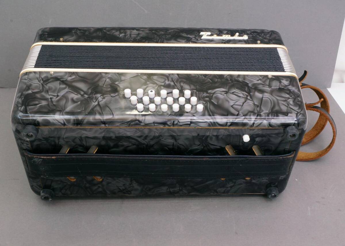 トンボ アコーディオン No.181 STEEL REEDS Bibian 比比昂- TOMBO トンボNo.181 STEEL REEDS 30鍵盤