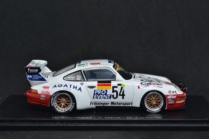 SPARK 1/43 Porsche 993 Bi-Turbo Le Mans 1995 スパーク ポルシェ ル・マン 24時間 Kaufmann Hane Ligonnet 羽根 絶版モデル_画像4
