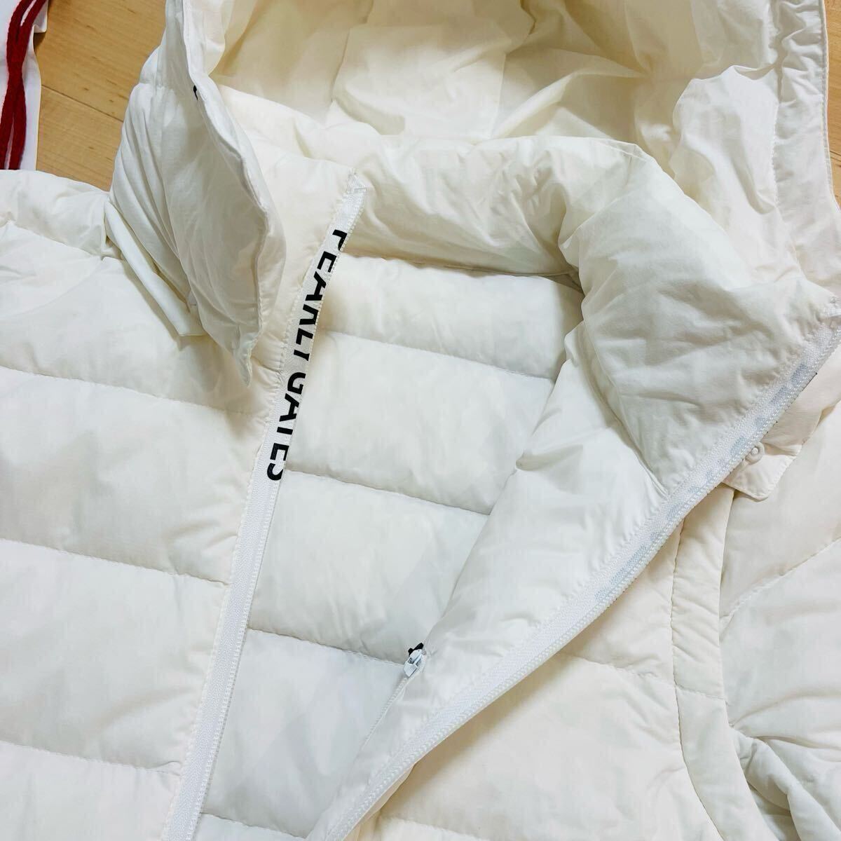 ★極美品 パーリーゲイツ ライトダウンジャケット フーディベスト メンズ ★送料無料 正規品 大きいサイズ_画像4