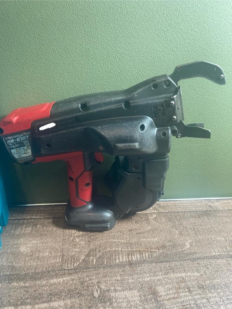 020♪おすすめ商品♪MAX　マックス 充電式鉄筋結束機　リバータイア RB-399　本体のみ　*通電時赤ランプ点滅 動作未確認 020♪おすすめ品・即決価格♪MAX マックス 鉄筋結束機 ツインタイヤ RB