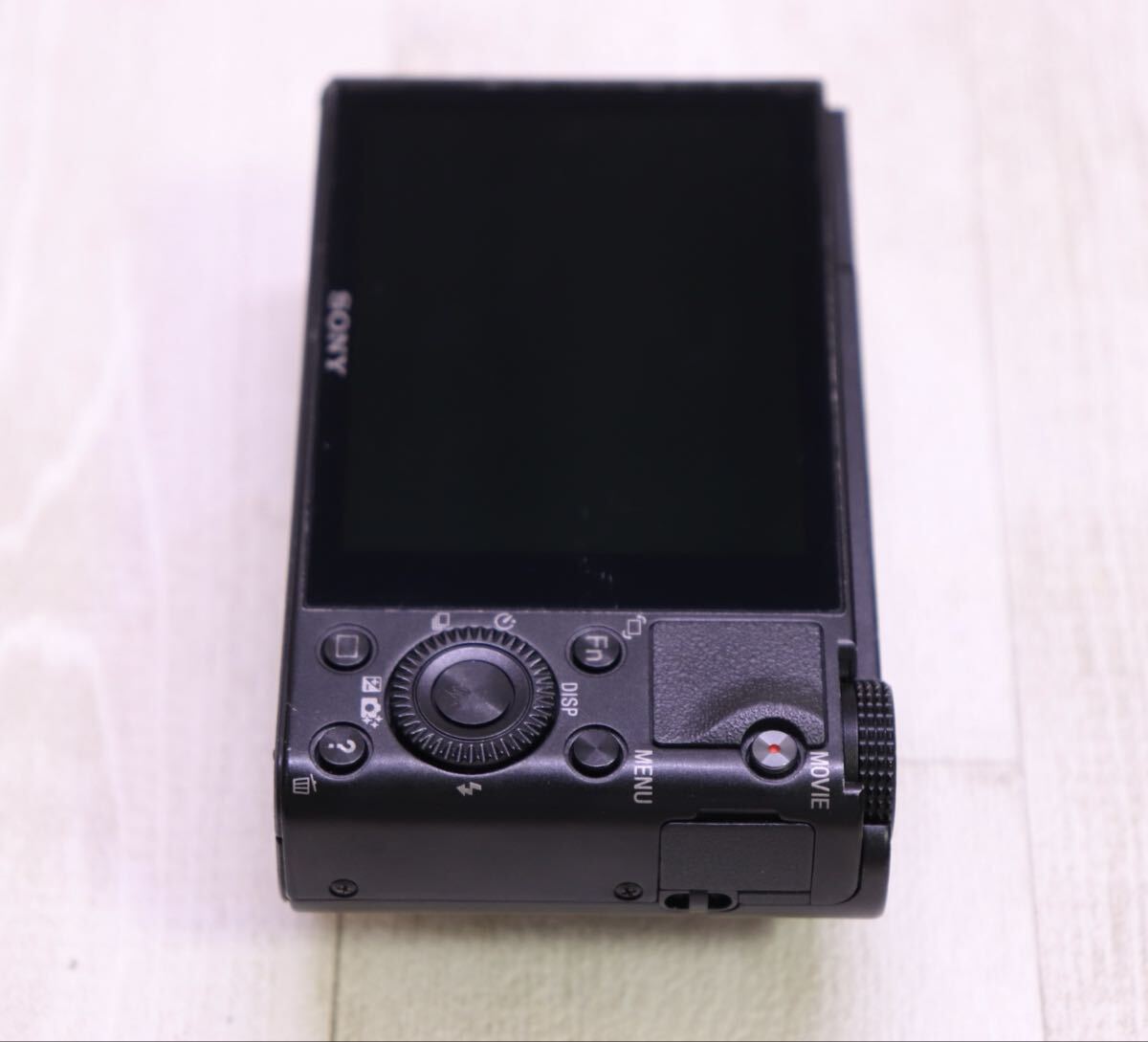 【ジャンク品】SONY コンパクトデジタルカメラ RX100 Yahoo!オークション - 【ジャンク品】Sony Cyber-shot DSC-RX100