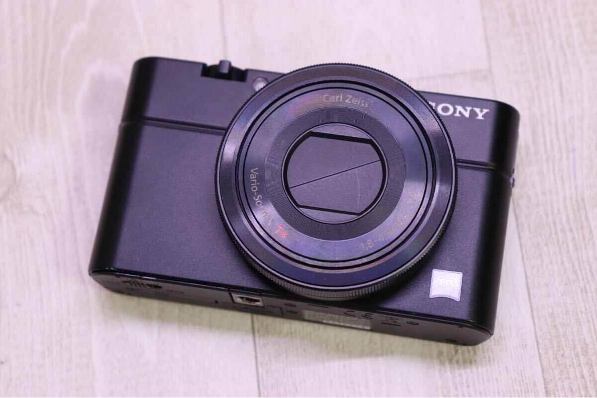 【ジャンク品】SONY コンパクトデジタルカメラ RX100 Yahoo!オークション - 【ジャンク品】Sony Cyber-shot DSC-RX100