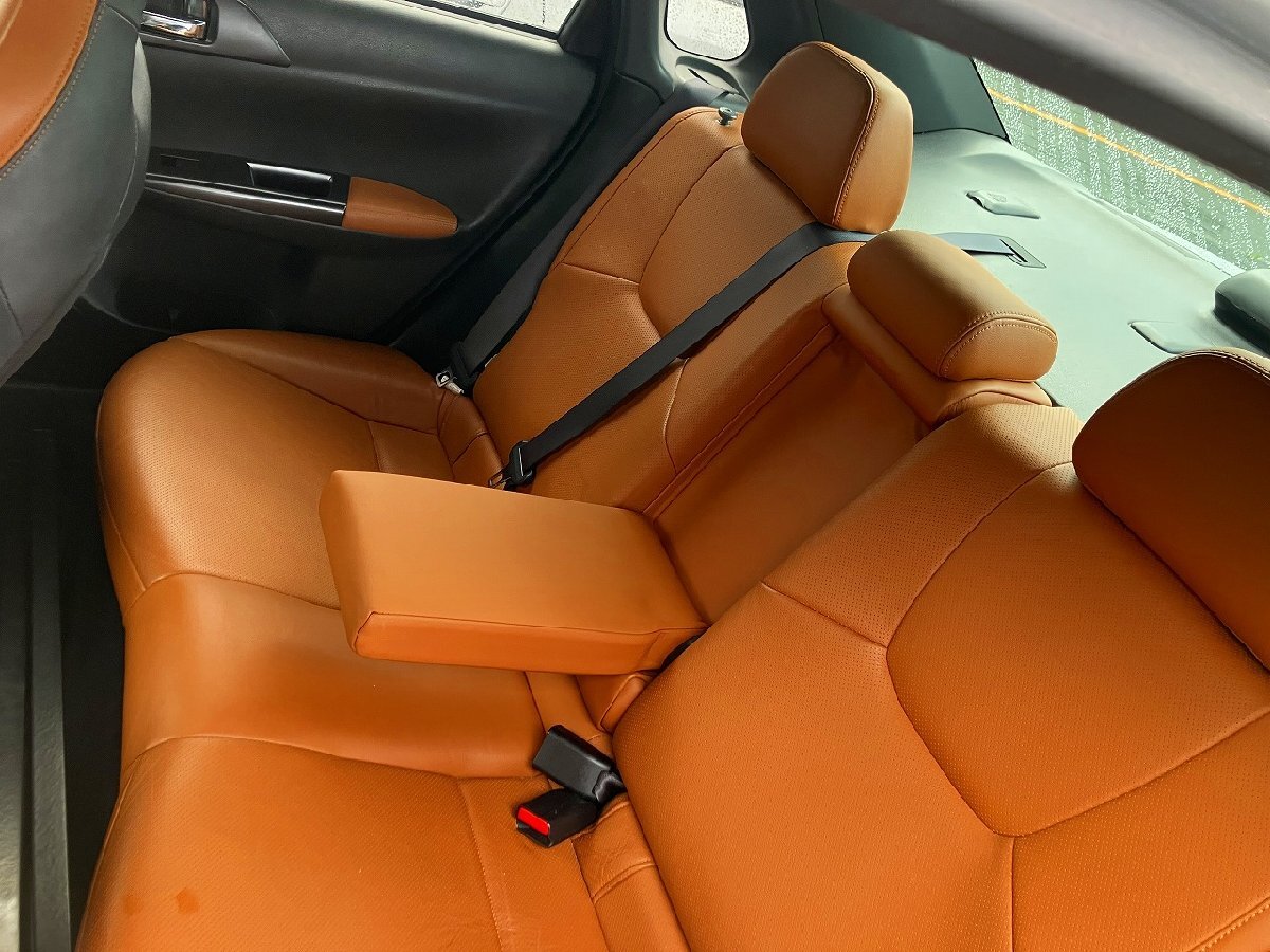 Y管理78434 H23 インプレッサ WRX STi Aライン GVF】☆薄茶色 タンレザー 后部座席 リア シート アームレスト付☆トリム G50