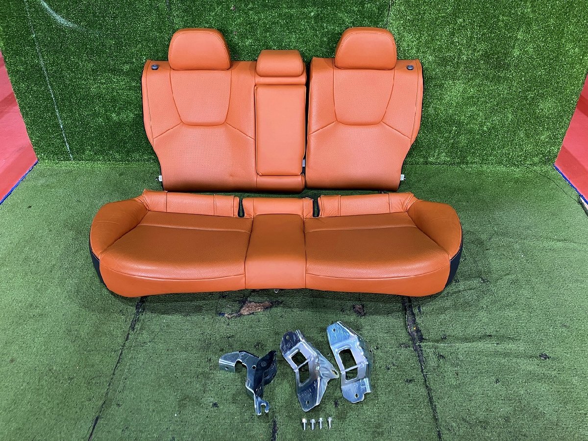 Y管理78434 H23 インプレッサ WRX STi Aライン GVF】☆薄茶色 タンレザー 后部座席 リア シート アームレスト付☆トリム G50