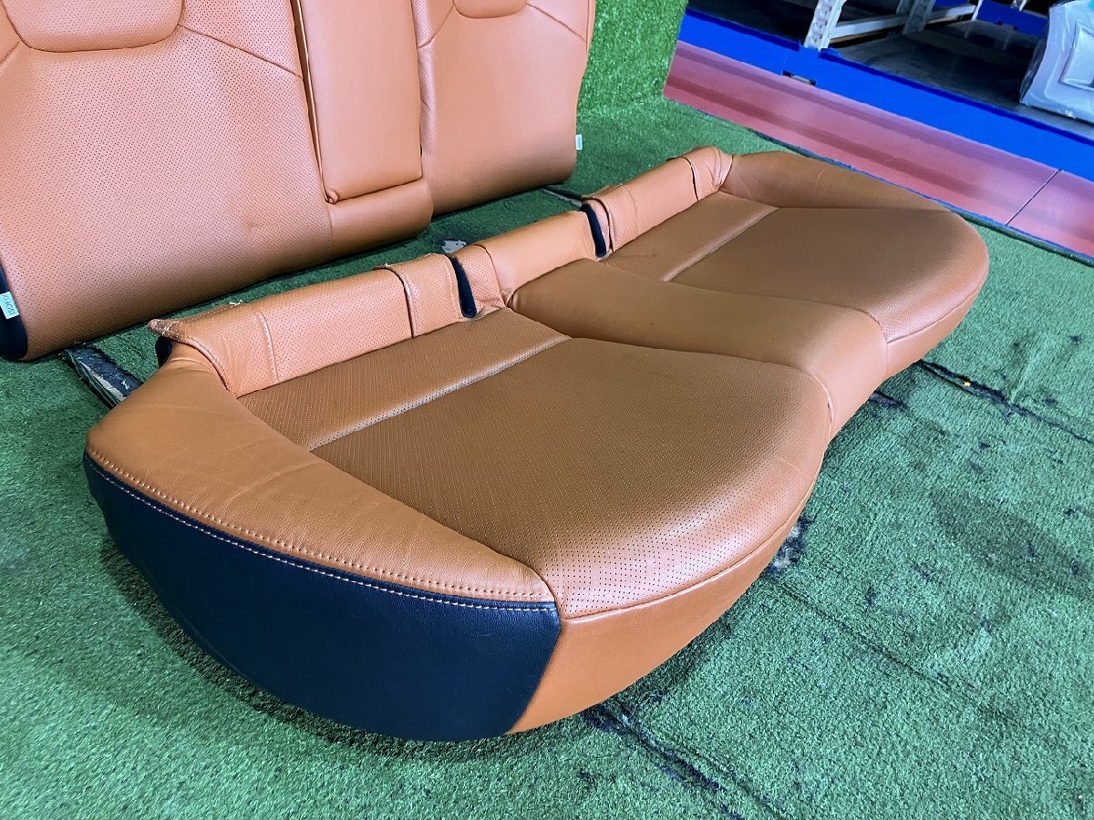 Y管理78434 H23 インプレッサ WRX STi Aライン GVF】☆薄茶色 タンレザー 后部座席 リア シート アームレスト付☆トリム G50