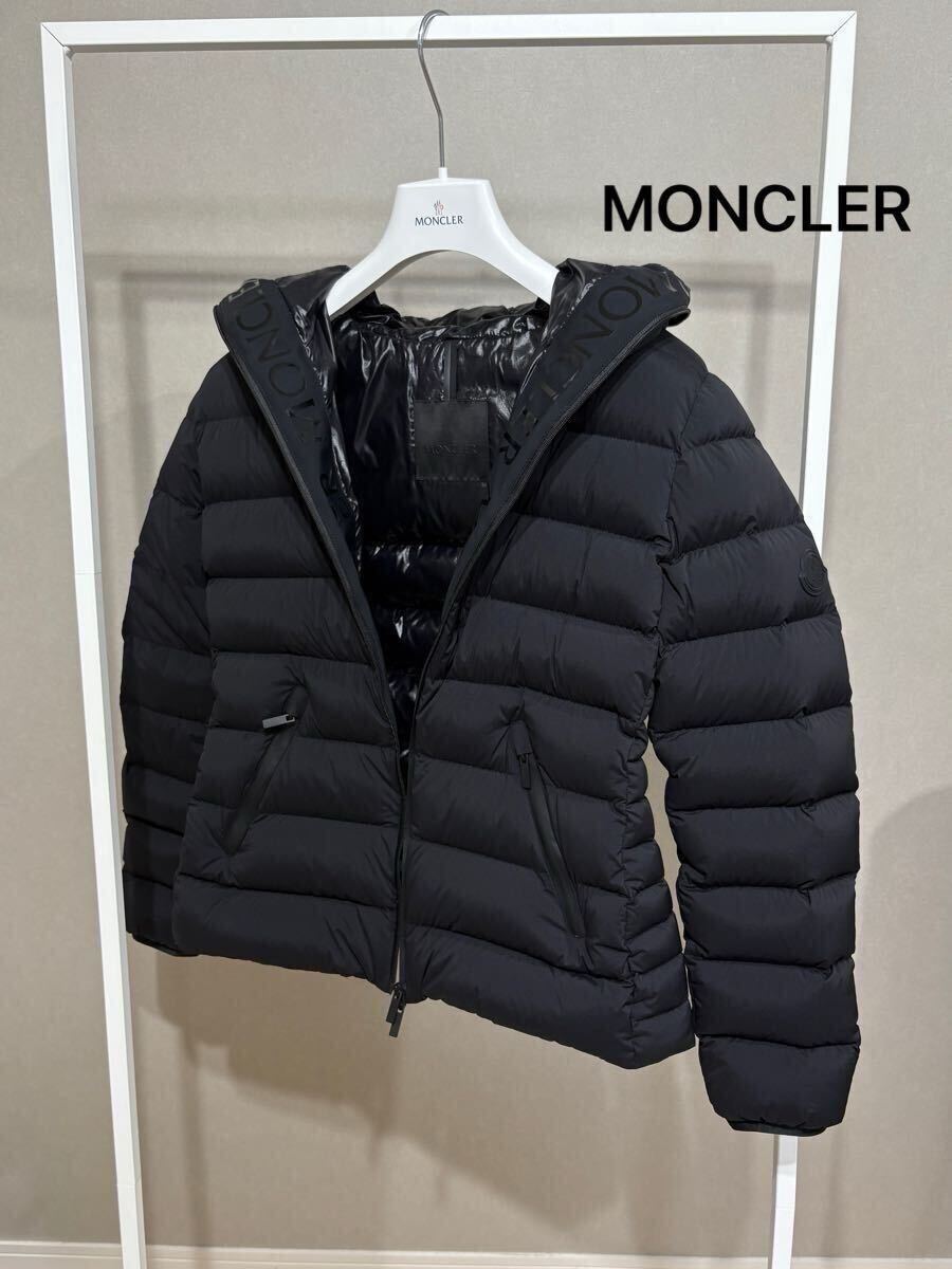 【関税込み】Moncler ブラック Herbe ダウンジャケット モンクレール MONCLER HERBE ブラック サイズ1 ロゴ入ダウン 美