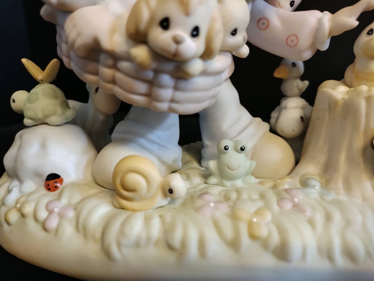 R665【新品・デッドストック】生産年度限定品 高さ15cm×幅18cm プレシャスモーメント エネスコ 陶器人形 アンティークドール PM002_画像8