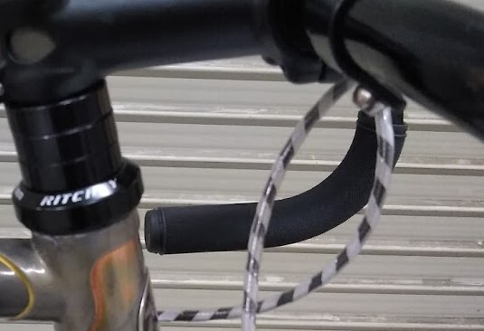 処分 シフトアウター 2300mm ブラック/グレー 個(gè)人的には一番かっこいいです 白い部分は光反射 014 ゆうメール可