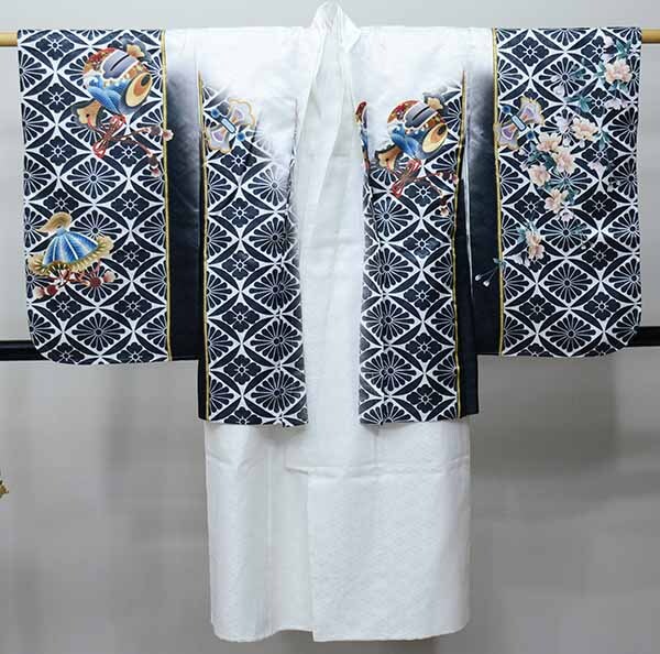 七五三 五歳 男児 羽織・着物・襦袢3点セット L寸 金刺繍 綸子地 濃紺地 鷹 七五三 五歳 男児 羽織・着物・襦袢3点セット L寸 金刺繍 黒×