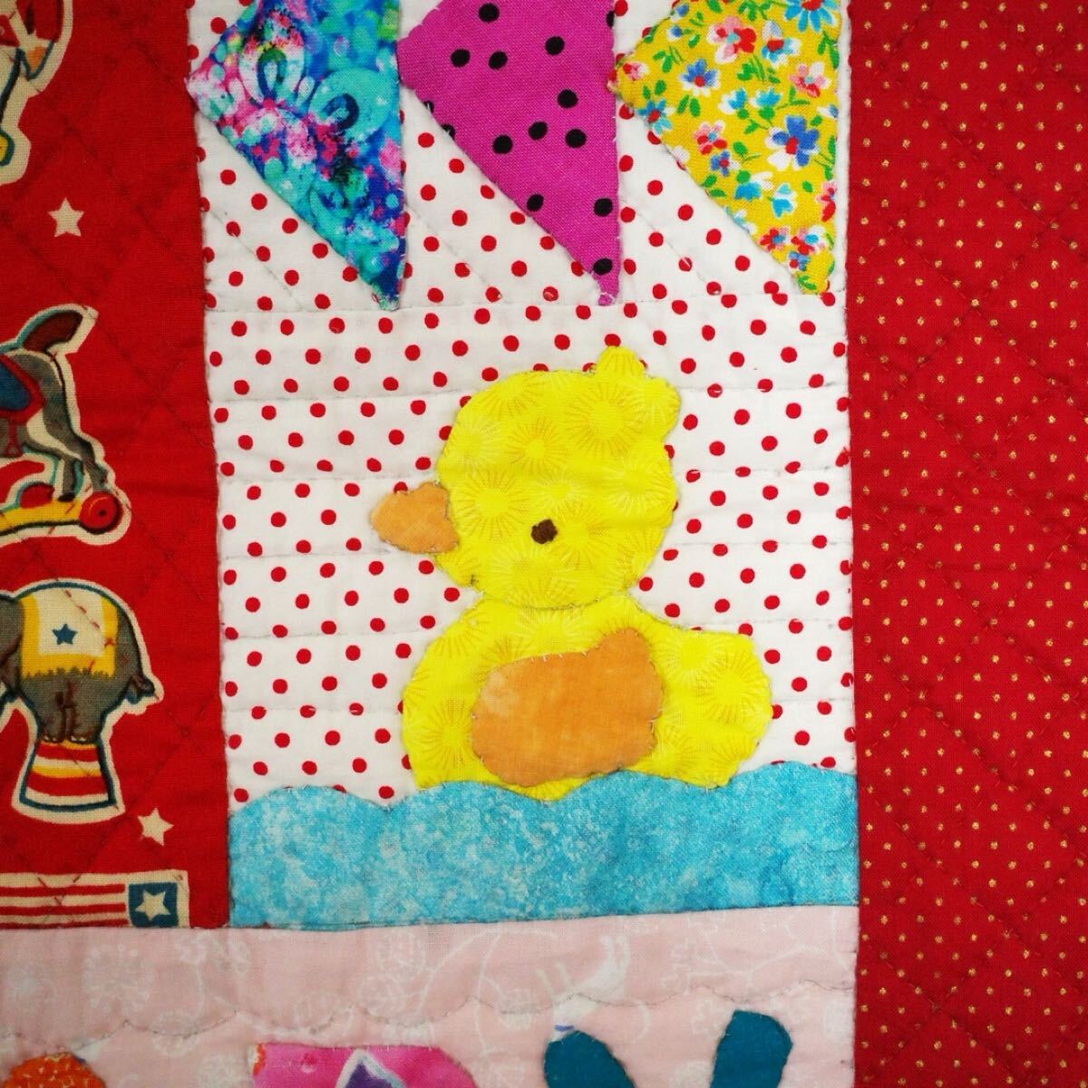 ハンドメイド パッチワークキルト タペストリー ベビーキルト ☆パッチワークキルト☆ベビーキルト☆タペストリー☆出産祝い