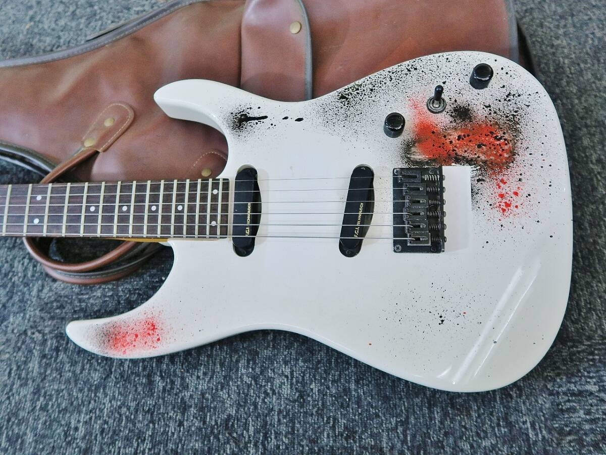 FERNANDES エレキギター ホワイト FERNANDES エレキギター ホワイト