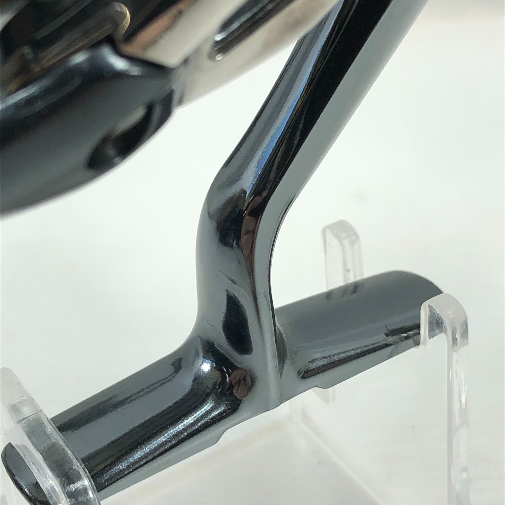 ΣΣ SHIMANO シマノ スピニングリール 14ステラ C3000HG 03446 やや傷や汚れあり_画像2