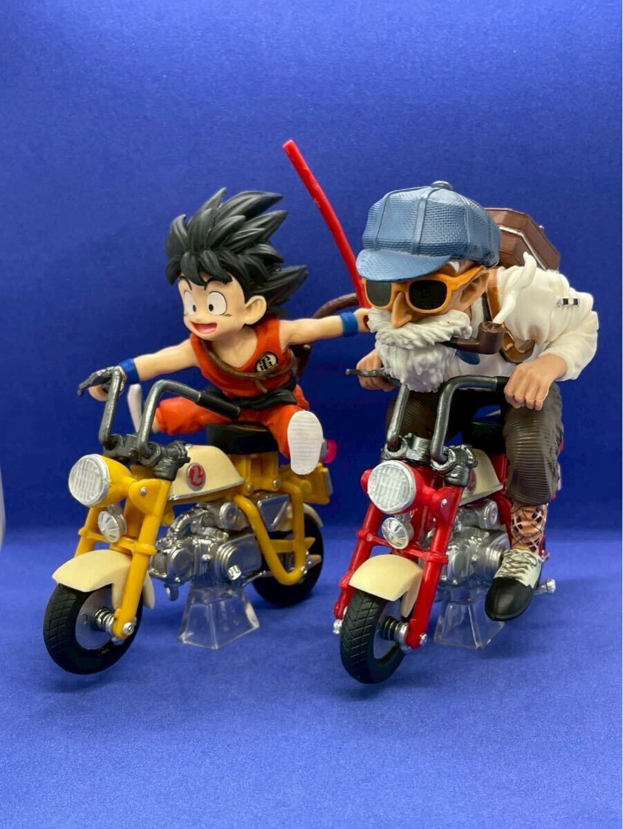 2体!! ドラゴンボール バイク付きフィギュアセット 限定 ドラゴンボール 海外限定 孫悟空&亀仙人 バイクフィギュア