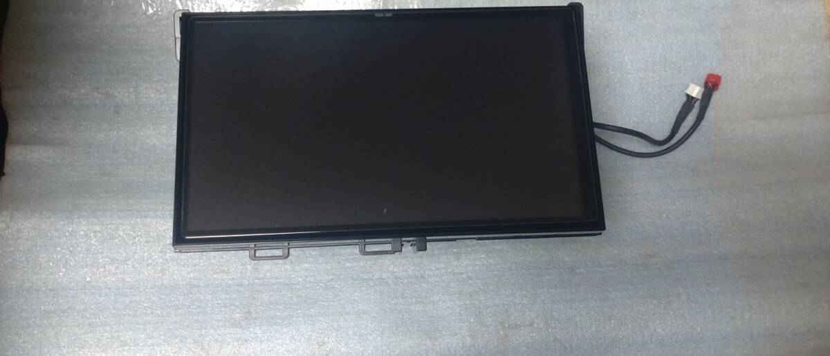 トヨタ 80系ヴォクシー NSZN-Z68T 10インチナビ セキュリティロック