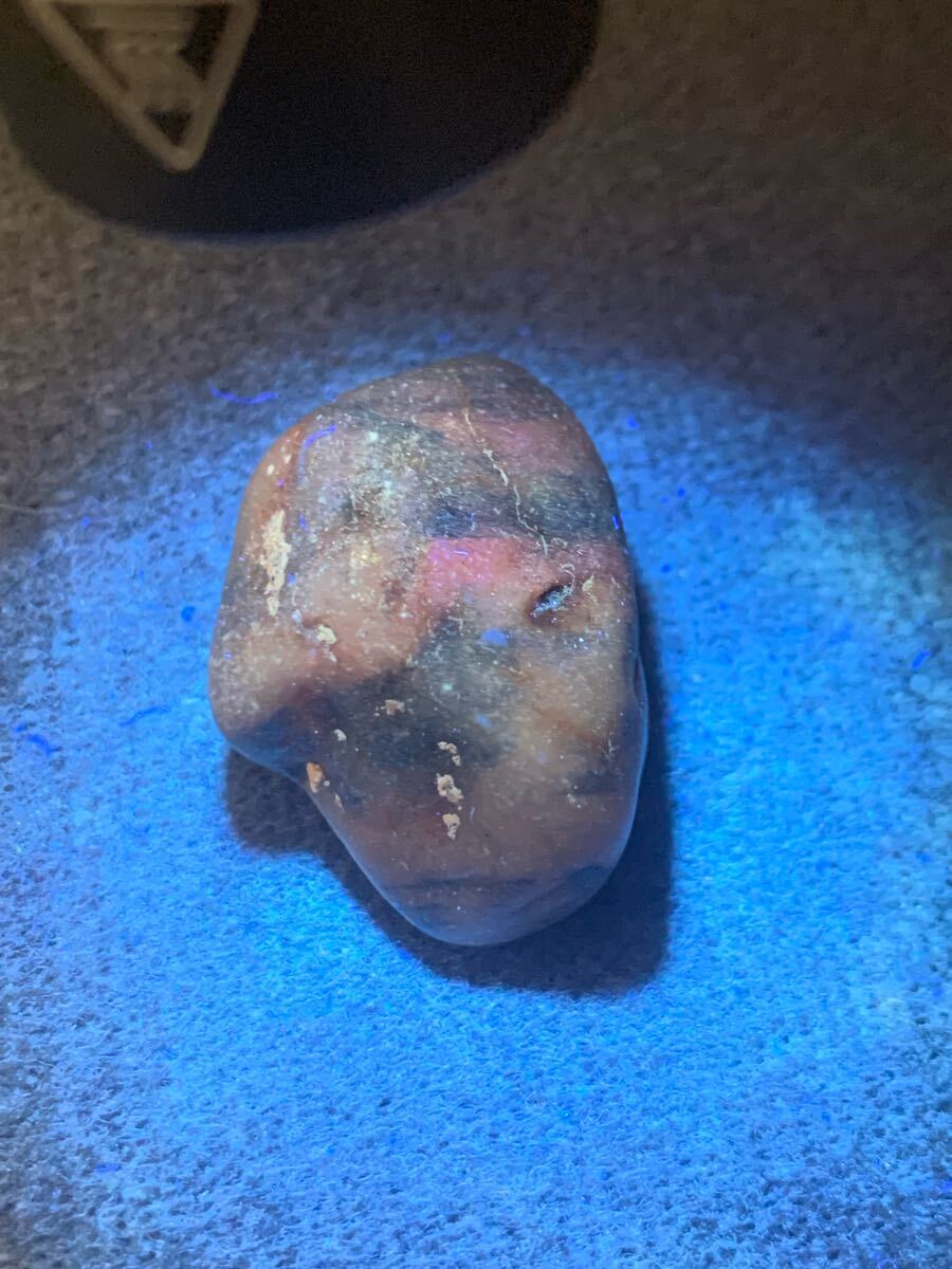 日本の鉱物 糸魚川コランダム原石 新潟県糸魚川市 サファイアトパズ輝安鉱原石国産鉱物標本日本産水石鑑賞石根付トパーズ化石岩石翡翠_画像9