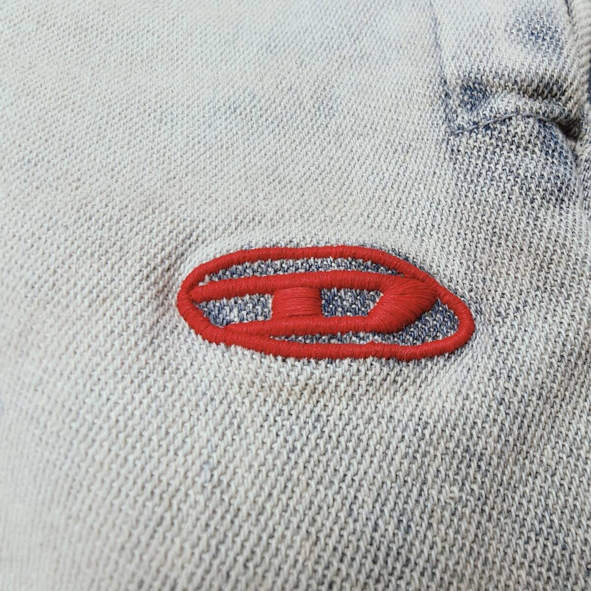 DIESEL 24AW D-Lab Track Denim 068LU ディーゼル スウェットデニムパンツ 表記サイズS (M〜Lサイズ相当) 近年モデル 定価57,200円_画像3