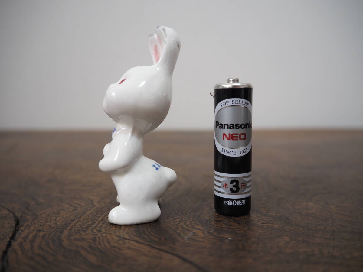 エスエス製薬 ピョンちゃん 昭和 アンティーク 当時物 古い薬局 エスエス製薬 ピョンちゃん 陶器製人形 7.2cm