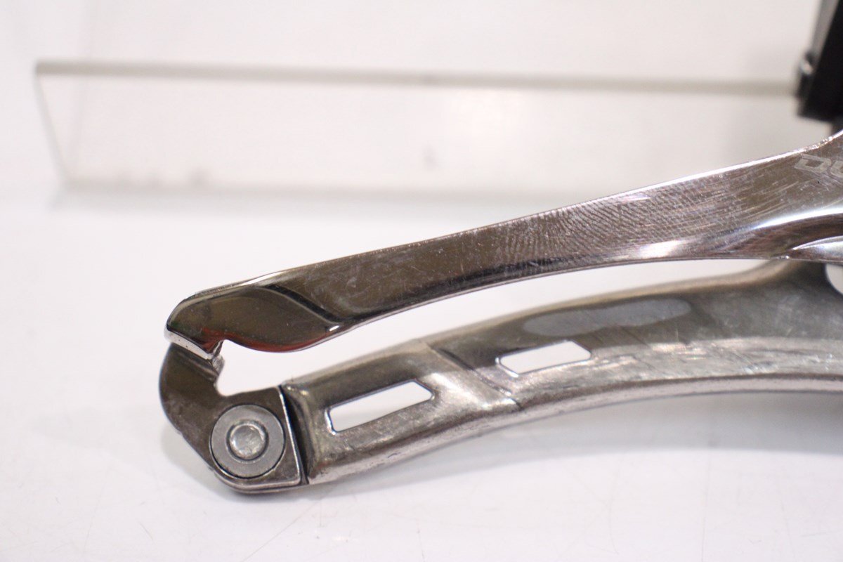 ●SHIMANO シマノ FD-9070 DURA-ACE Di2 フロントディレイラー 直付け