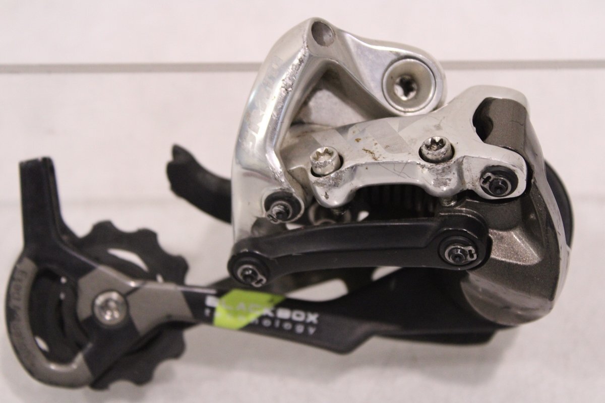 【約10cm 】手が動く♡肉球おすわりぬい服 NI2003 約10cm 】手が動く♡肉球おすわりぬい服 NI2003