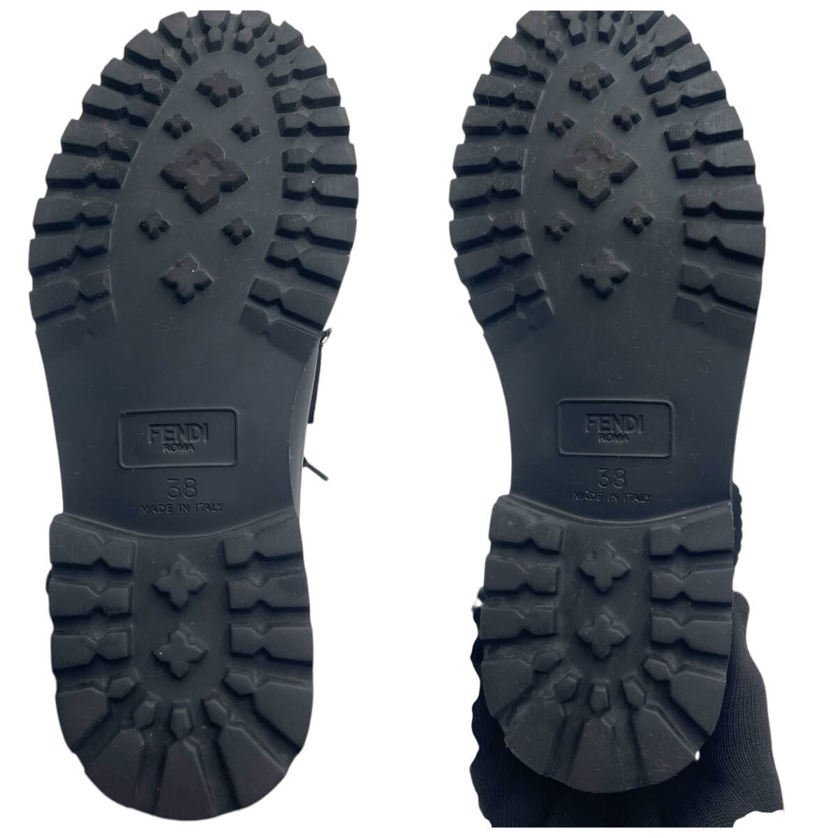 美品　FENDI　フェンディ　ハイカットブーツ　ロゴ　ニット　ラバーソール 美品 FENDI フェンディ ハイカットブーツ ロゴ ニット