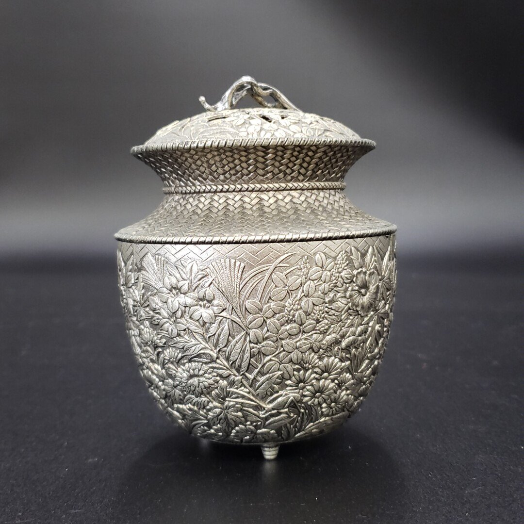 鉄器 十八羅漢香炉 祠に 奉ります 鉄香炉 工芸品美術品 置物 鉄器 十八羅漢香炉 祠に 奉ります 鉄香炉 工芸品美術品 置物