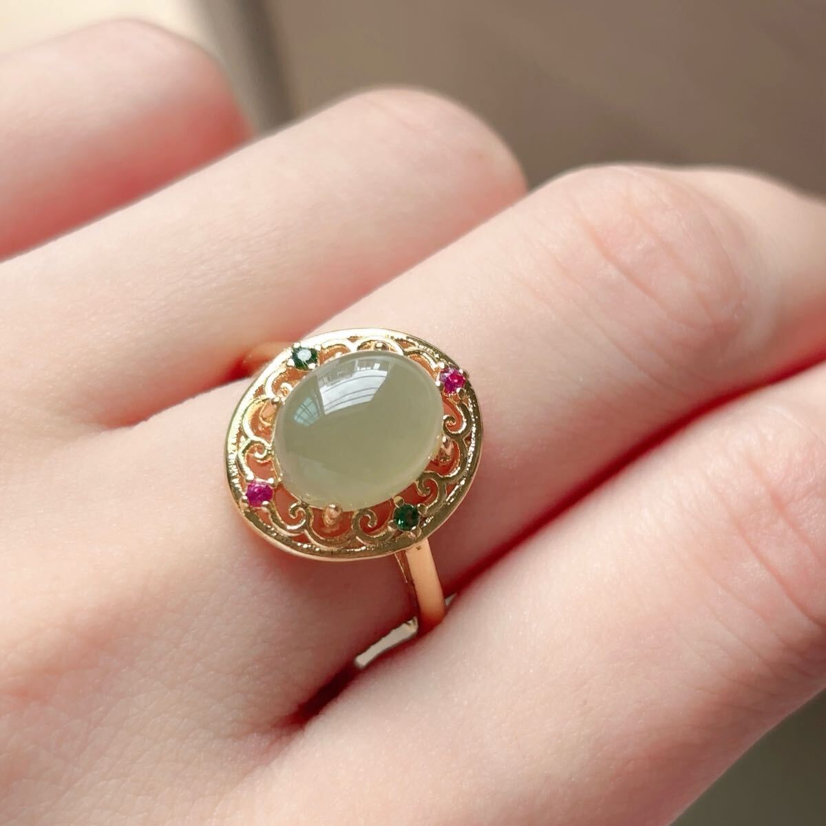 訳あり♪和田玉♪指輪♪リング♪翡翠・ヒスイ♪フリーサイズ♪天然石♪パワーストーン♪巾着袋つき♪プレゼントにもR387172_画像1