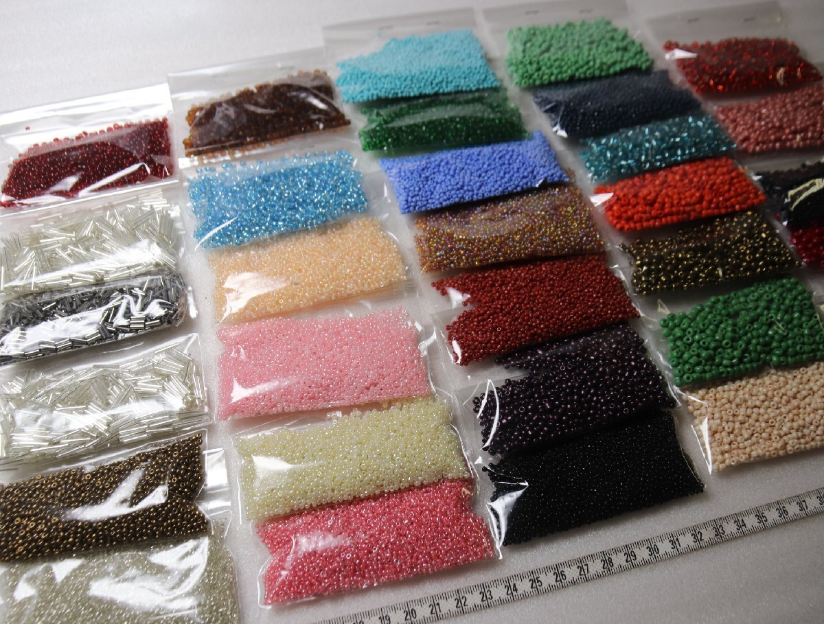 ■【約1kg】No.111・ガラスビーズ 大量 激安いろいろ_画像8