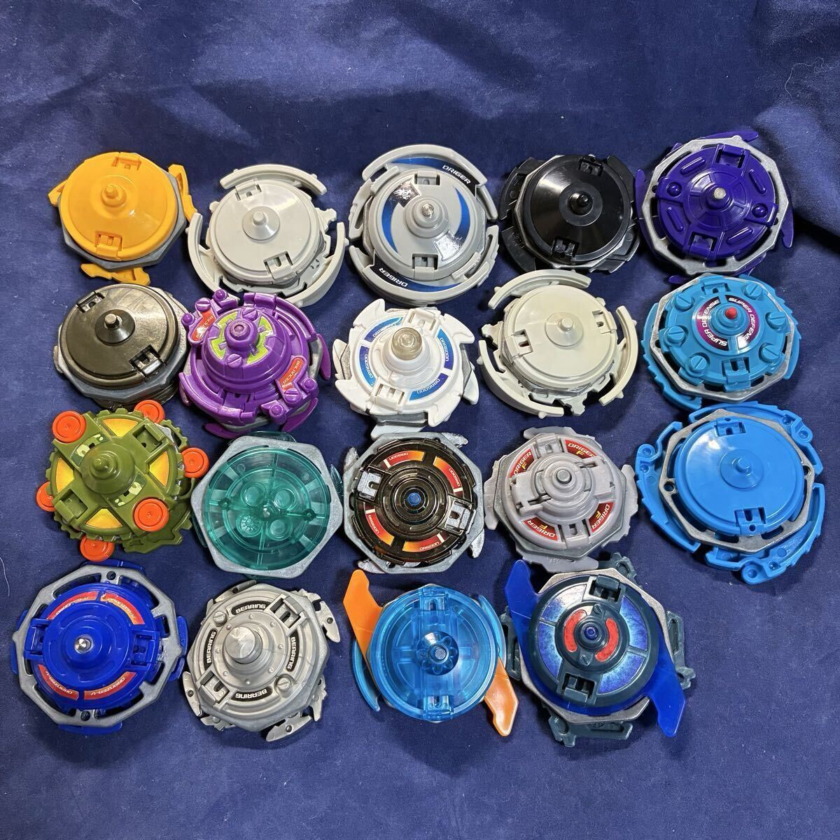 ベイブレード 初期 まとめ売り ドラグーン ドランザー ドラシエル等 爆転シュートベイブレード 初期 当時物 まとめ売り ドラグーン