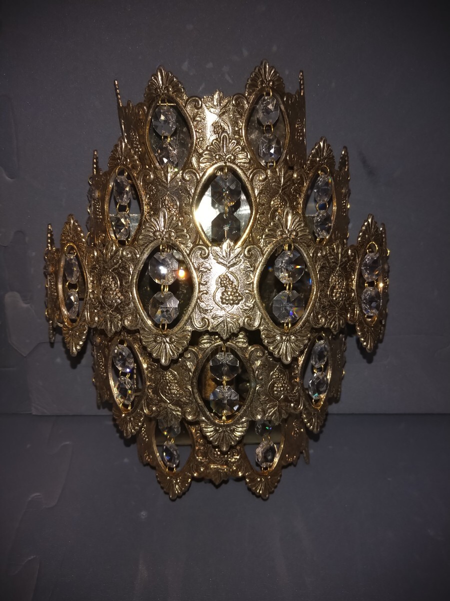 Gold King металлический маска орнамент люстра демонстрационный рузовик retro салон автобус туристический автобус центр туристический мужчина. замок золотой . гора подводный цветок