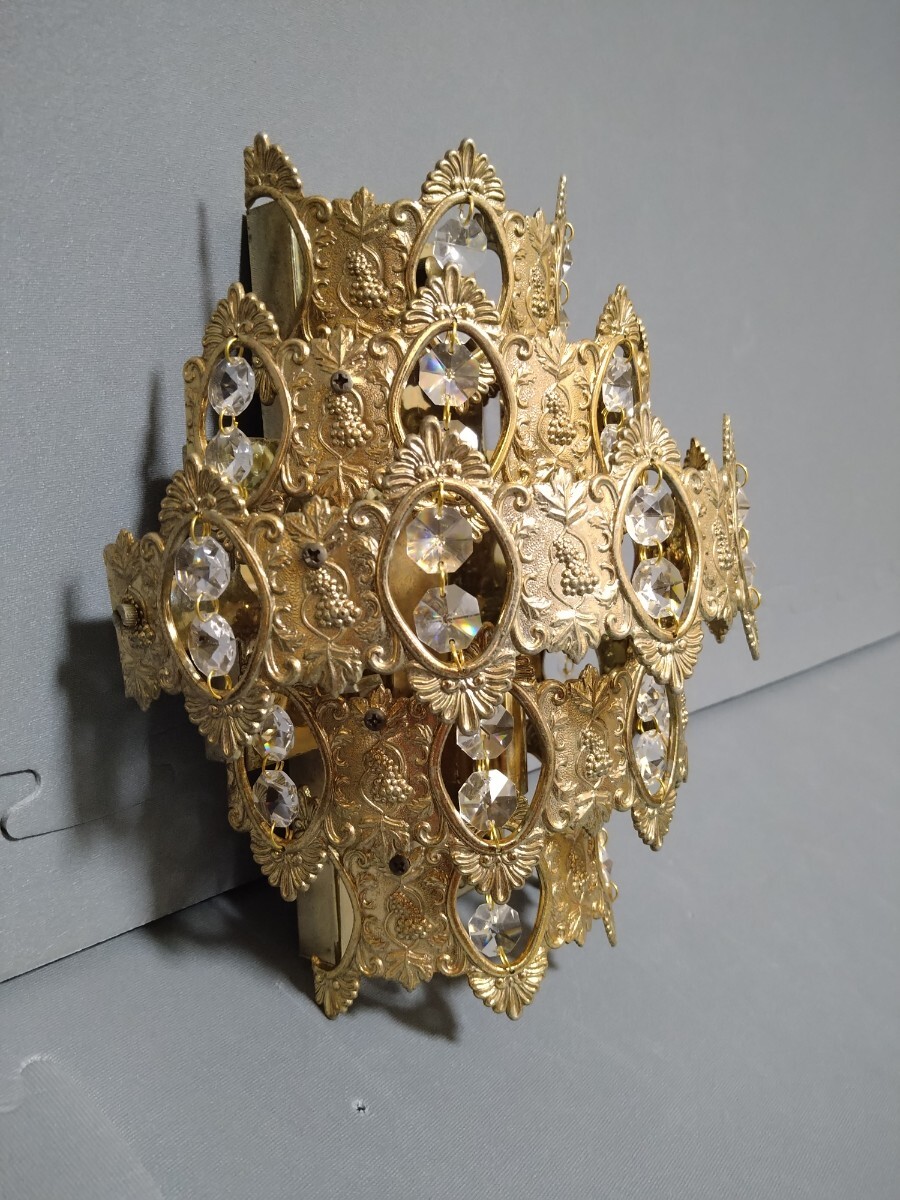 Gold King металлический маска орнамент люстра демонстрационный рузовик retro салон автобус туристический автобус центр туристический мужчина. замок золотой . гора подводный цветок