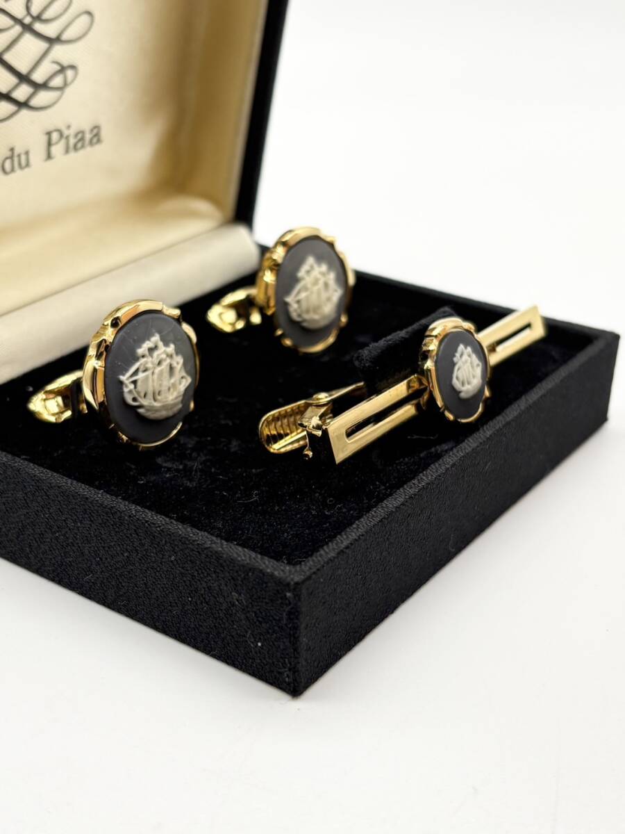 【Pan du Piaa】 カフス＆ネクタイピン セット ゴールドカラー 船 ケース付_画像3
