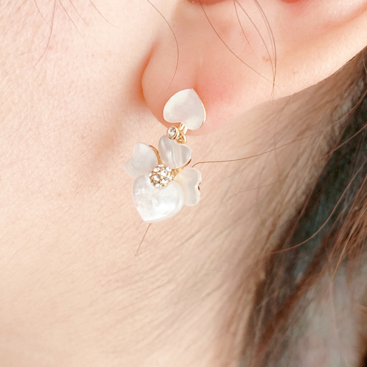 ケイトスペード プレシャスパンジー ドロップピアス プレシャス パンジー ドロップ イヤリング - クリップ | ピアス