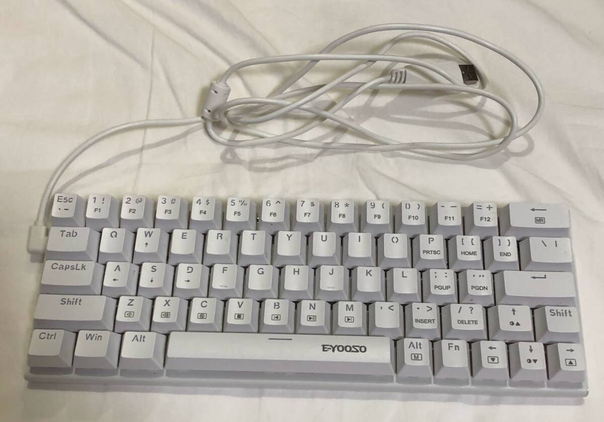 【ジャンク】 e元素 E-YOOSO RGBメカニカルキーボード Z-22 ゲーミングキーボード 【商品説明必読】 _画像1