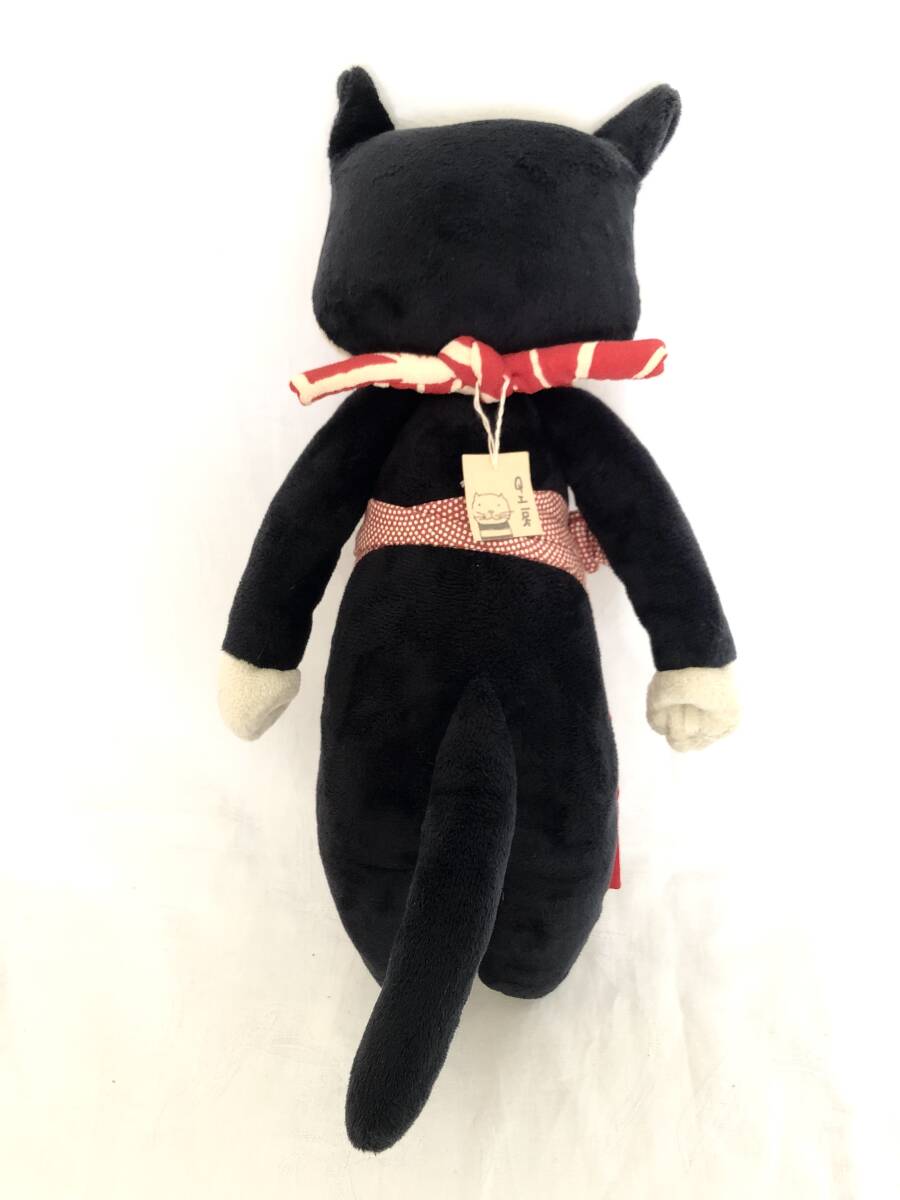 有田ちゃぼ ハンドメイド 白黒ねこ ぬいぐるみ / 鎌倉Q工房 レトロ館　だいたいの大きさ　高：44cm_画像2