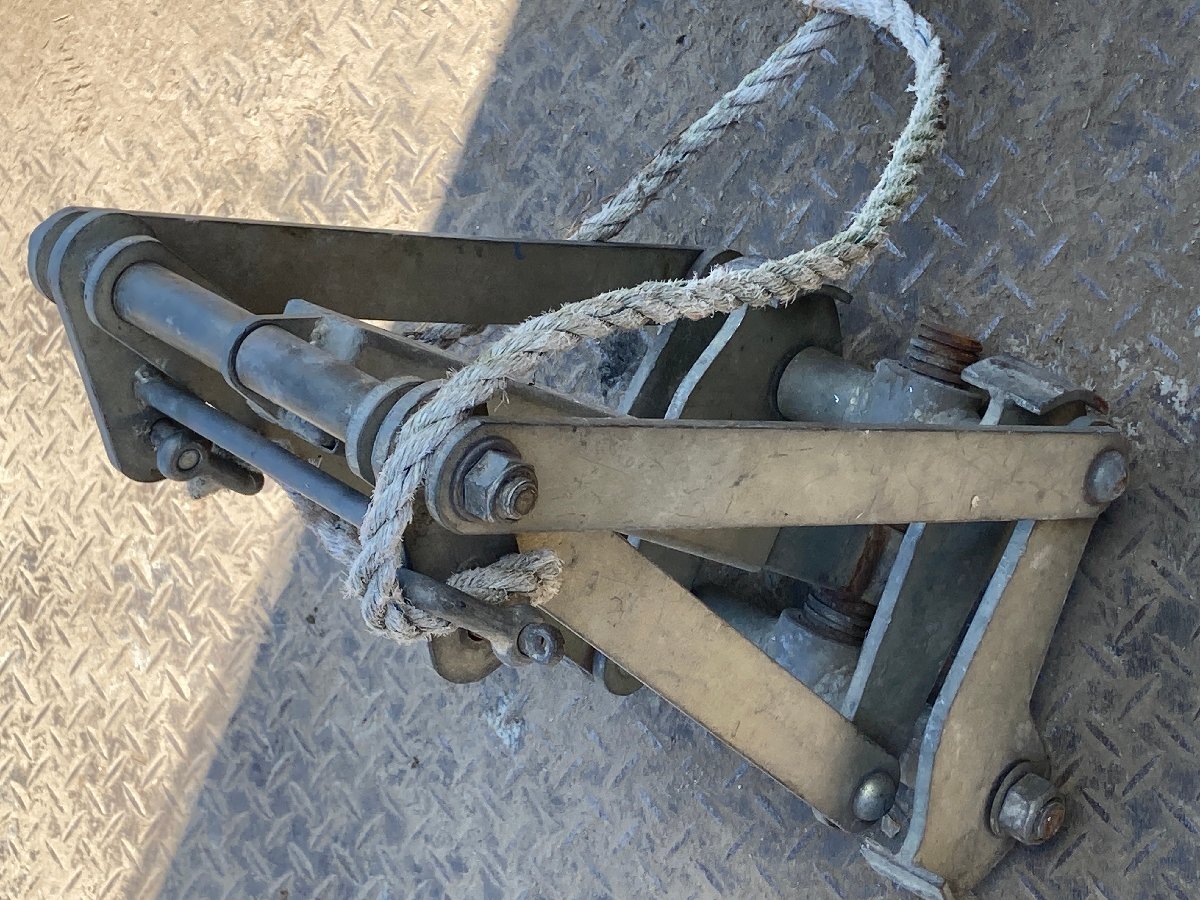 【滋賀発】オート側溝ハンガー　ウエダ産業　T11 B型_画像3