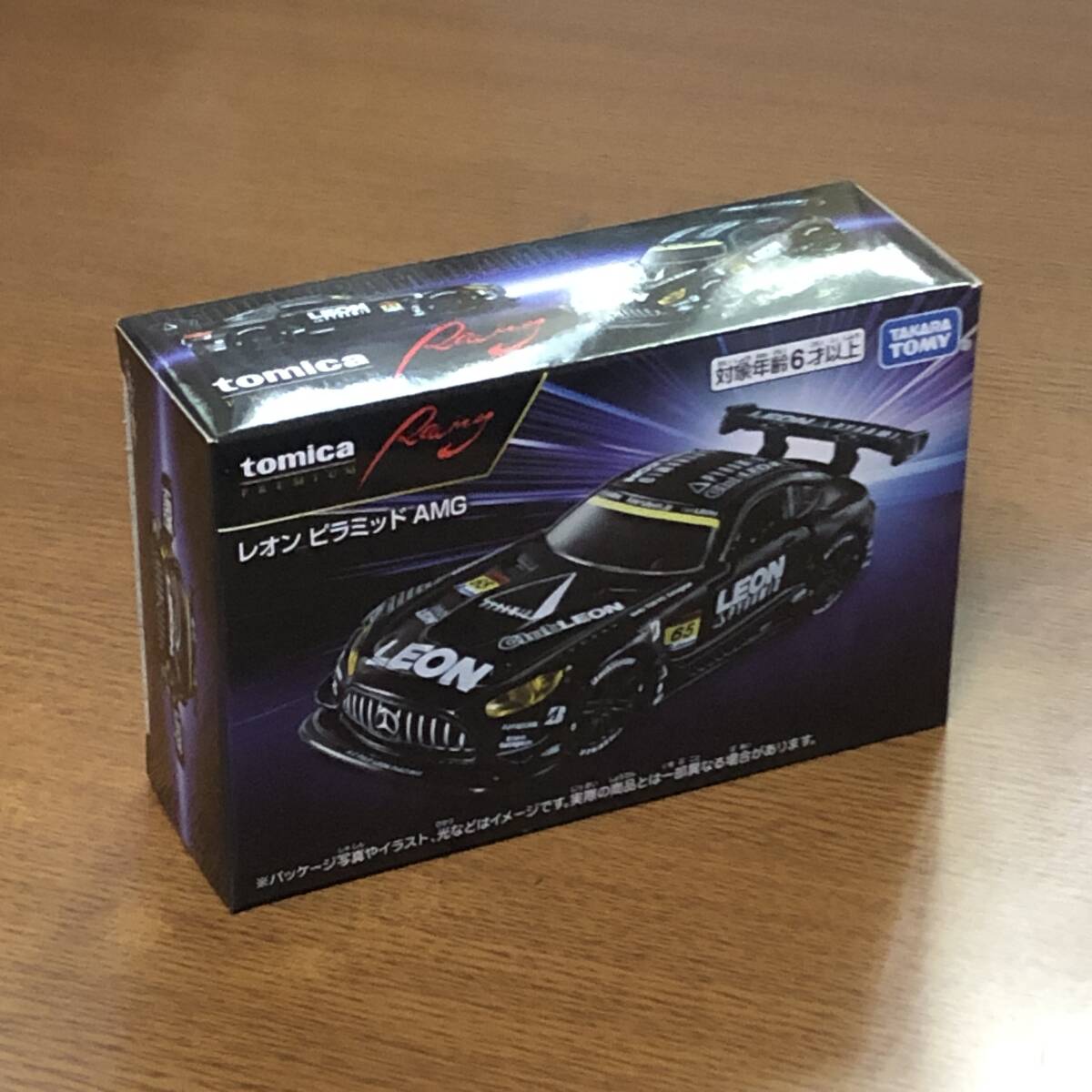 !! Tomica premium Racing Leon стойка mid AMG!! !! Tomica premium Racing Leon стойка mid AMG!!