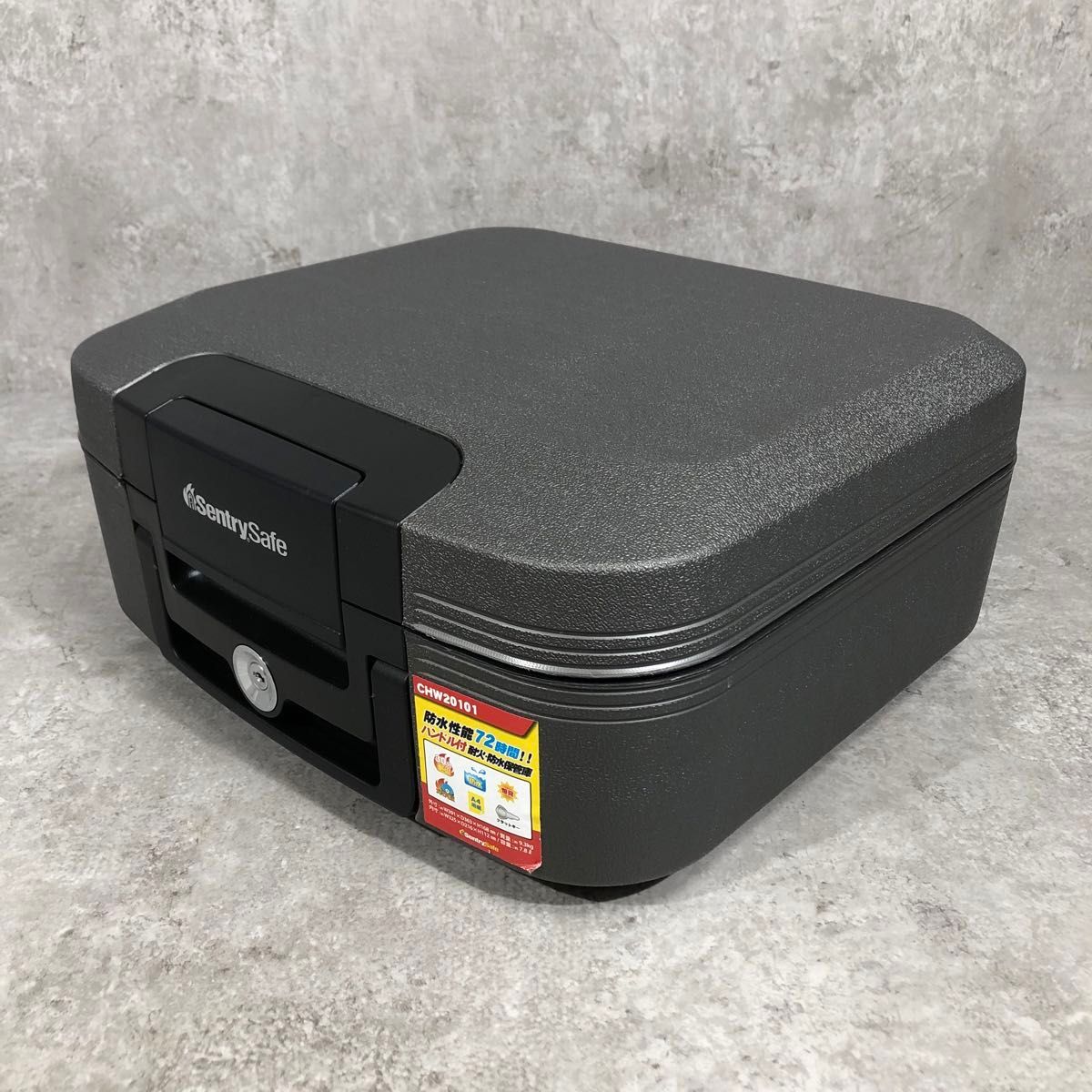 美品 Sentry Safe セントリーセーフ 金庫 耐火 CHW20101 美品 Sentry Safe セントリーセーフ 金庫 耐火 CHW20101