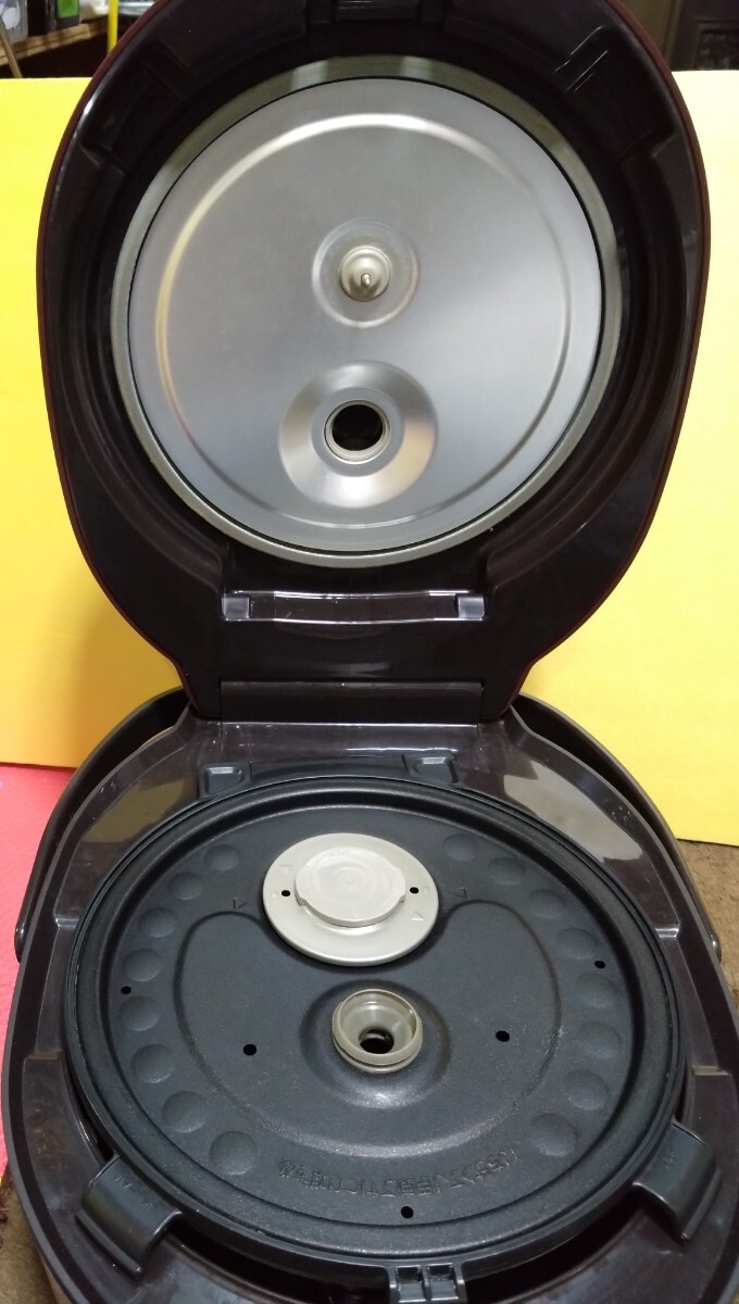 内釜欠品　12年製 タイガー　土鍋IH炊飯ジャー　1.44L_画像4