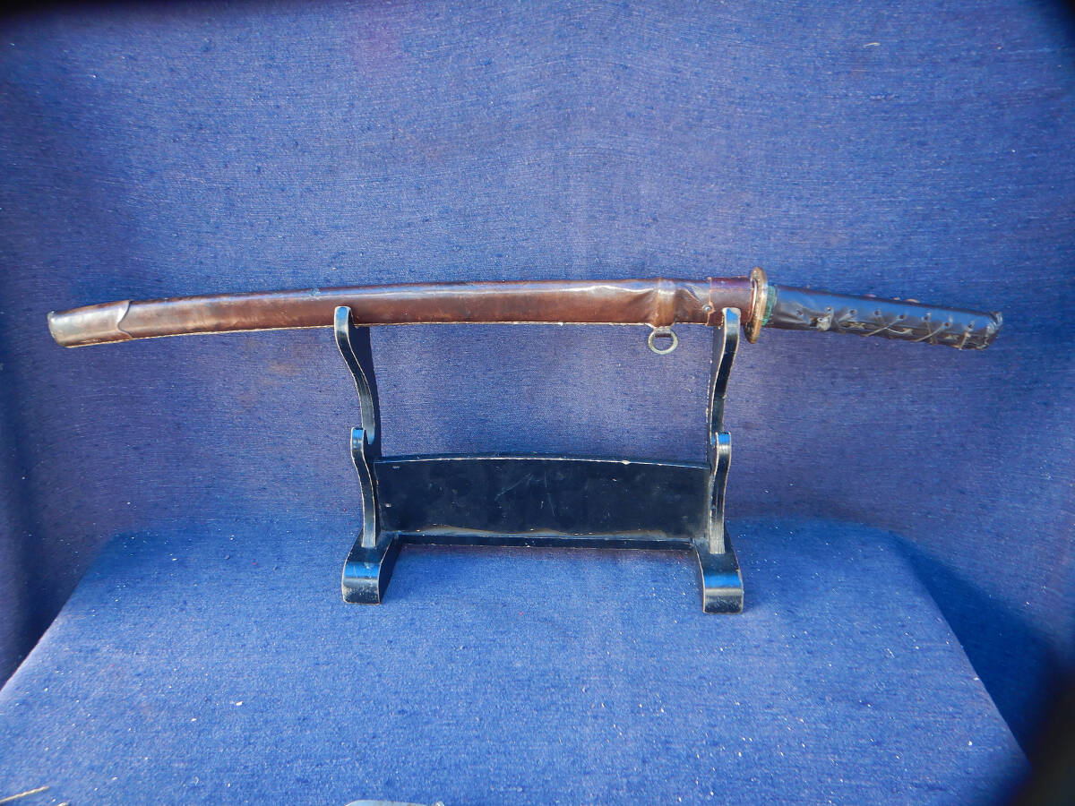 戦前 日本軍 陸軍 軍刀 刀身は模造刀 刀身：62ｃｍ 全長：91ｃｍ 革巻き鞘 革巻き柄 刀剣 日本刀 刀 木鞘 拵え 外装 日本陸軍将校