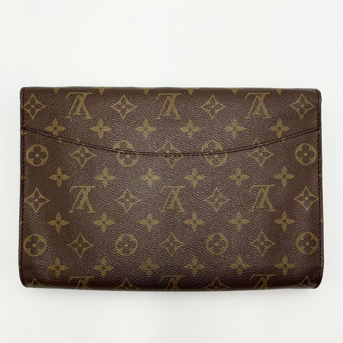 【美品】ルイヴィトン LOUIS VUITTON クラッチバッグ LOUIS VUITTON ルイヴィトン クラッチバッグ ボルドー