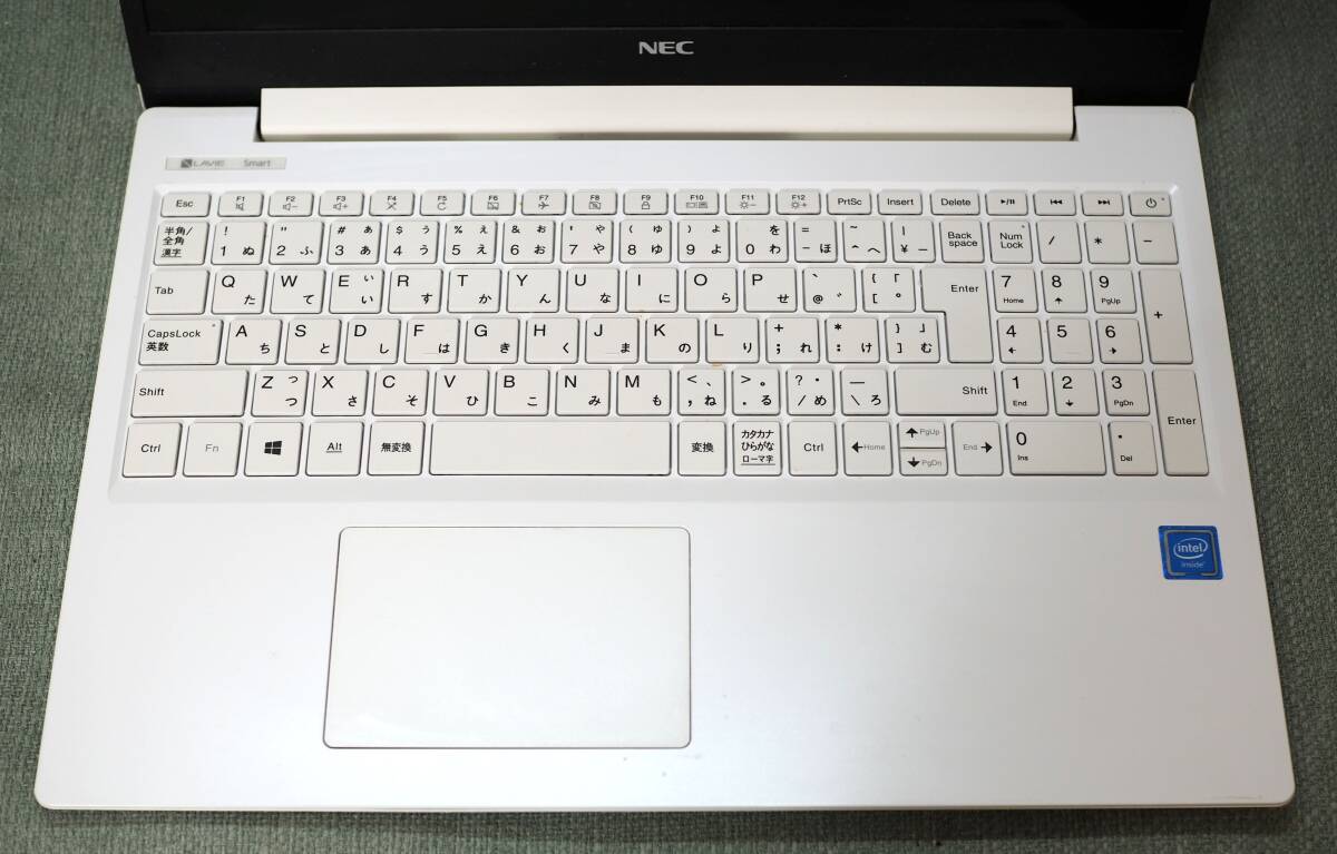 爆速！SSD256GB+HDD500GB/第8世代デュアルコア/8GB/最新