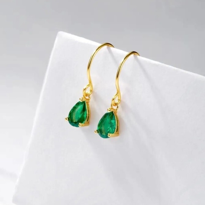 X629 ピアス レディース k18 ゴールド ハワイアンジュエリー エメラルドグリーン 人気 S925 プレゼント_画像10