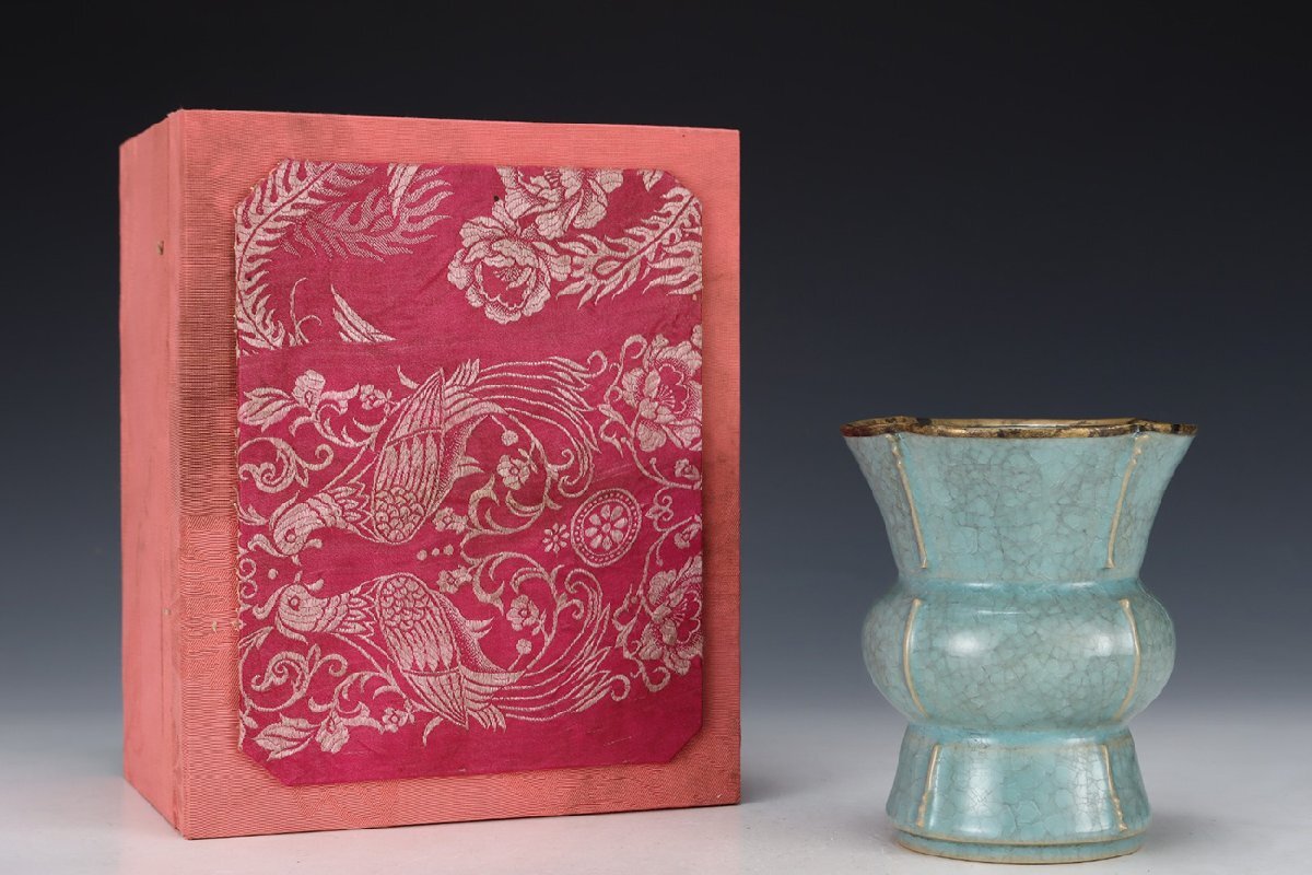 中国宋元官汝窯のお皿 唐物 古美術品 江戸アンティーク骨董コレクション青磁 中国宋元官汝窯のお皿 唐物 古美術品 江戸アンティーク骨董
