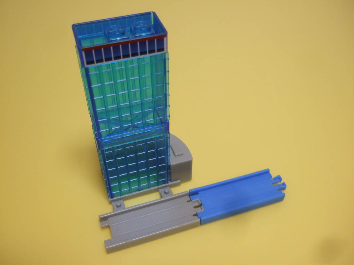 [ столица .. tower многоквартирный дом имеется направляющие комплект ( не использовался товар )].........! большой терминал стойка сборник [ Capsule Plarail ]