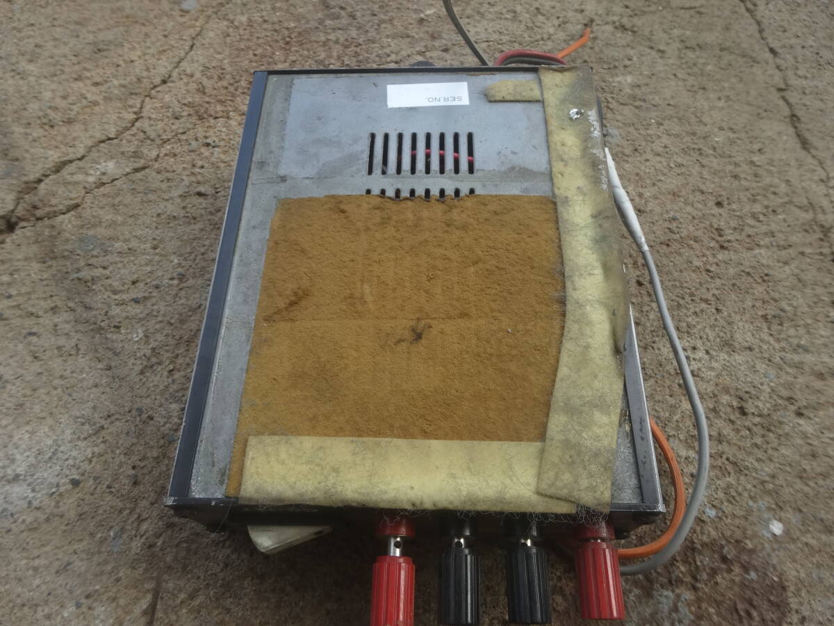 第一電波再掲載　GC-127　現状で　DC24V→DC13.8Vコンバーター通電確認　ジャンク品扱い_画像5